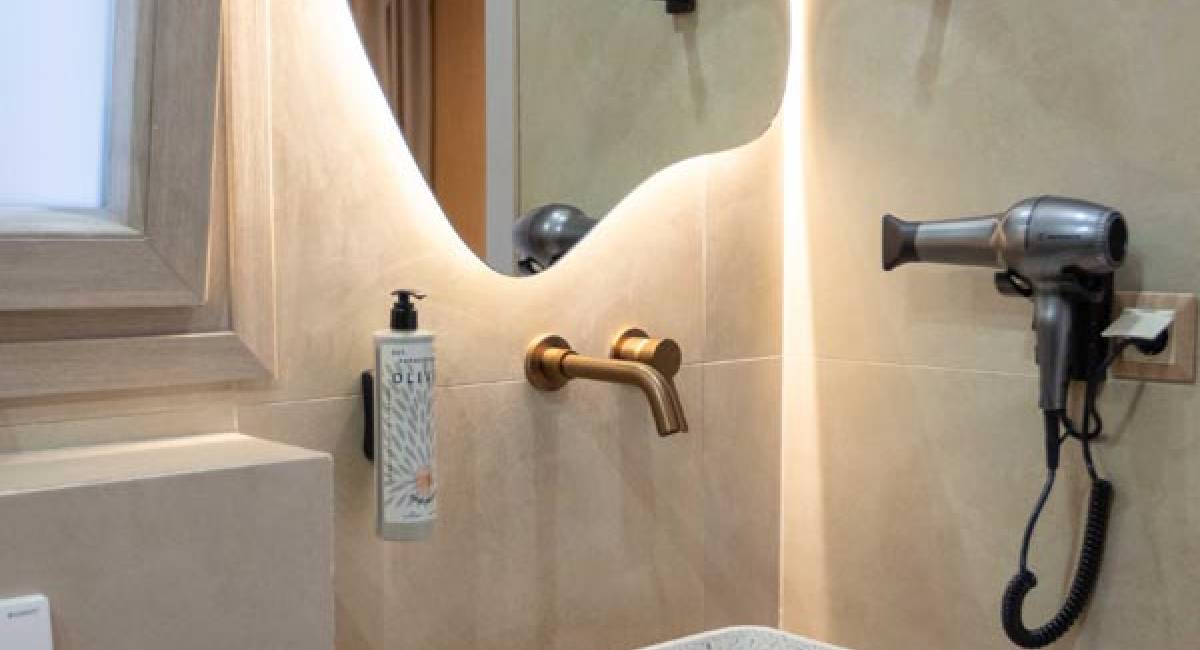 /images/gallery/thumbs/LNR_TRI3 10_1200x650.jpg